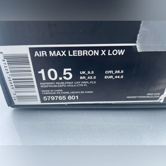 Lebron X Low “Lebroncurial” Size 10.5 Men’s - Picture 4 of 4